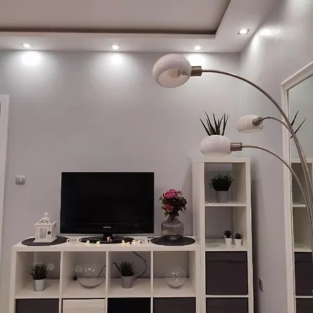 Center Danube Street 诺威萨