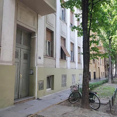 Center Danube Street Apartment *