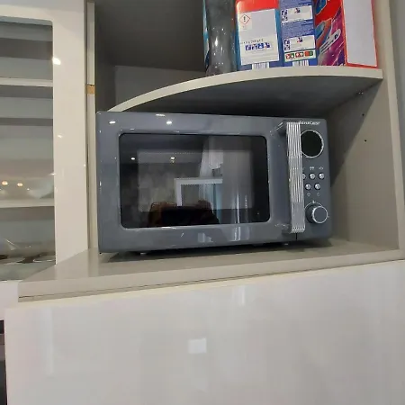 Center Danube Street 公寓