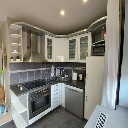 Apartment Center Danube Street Novi Sad