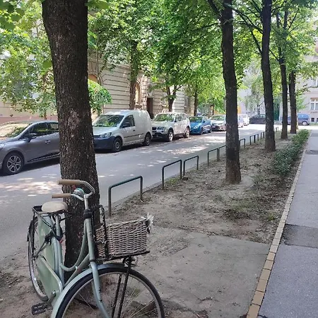 Apartment Center Danube Street *
